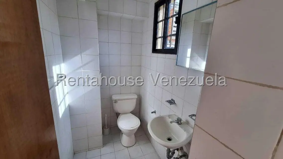 Oficina en Venta en Parroquia La Candelaria, Distrito Metropolitano - 5