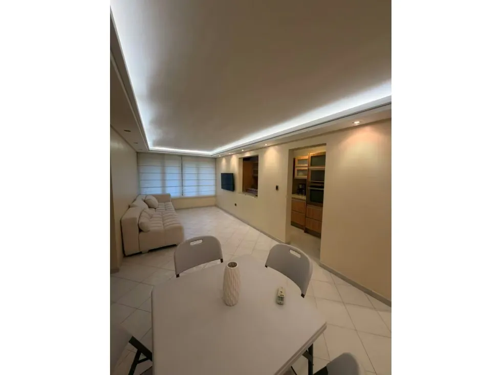 SE VENDE APARTAMENTO EN COLINAS DE LA TAHONA - 2