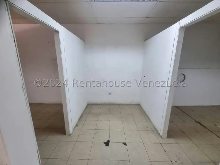 Comercial (Local Comercial) en Venta en Centro, Lara - 17