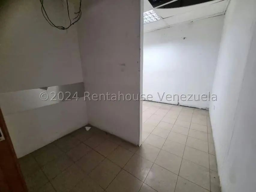 Comercial (Local Comercial) en Venta en Centro, Lara - 18