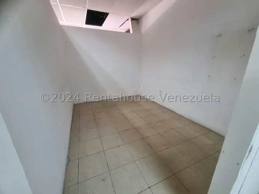Comercial (Local Comercial) en Venta en Centro, Lara - 21