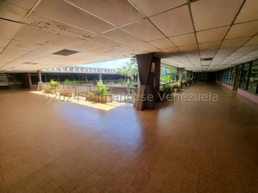 Comercial (Local Comercial) en Venta en Centro, Lara - 23