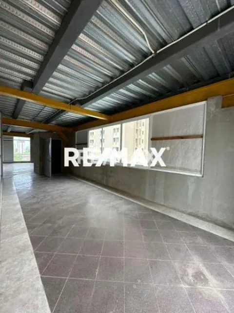 Edificio completo en Alquiler Av. Bella Vista - 3