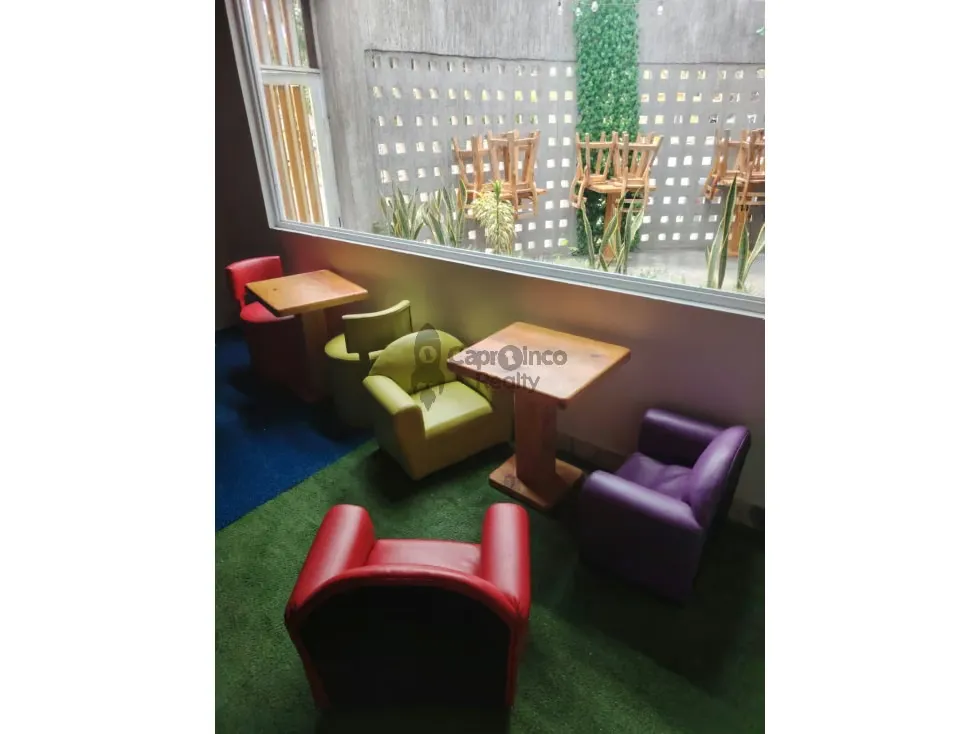 Casa comercial con 2 anexos independientes - 14