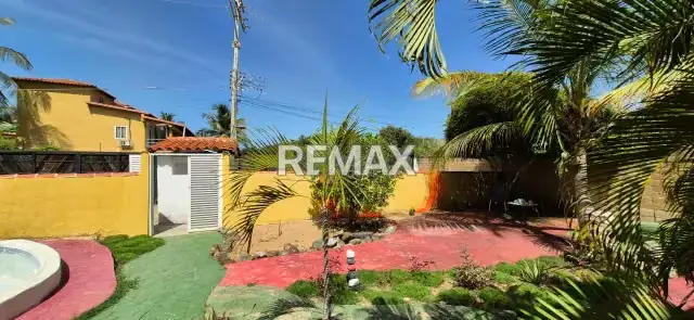APARTAMENTO UBICADO EN PLAYA EL AGUA ISLA DE MARGARITA CON UN POTENCIAL TURISTICO IDEAL PARA APLICACIONES VACACIONALES A SOLO PASOS DE LA PLAYA MAS ICONICA DE LA ISLA