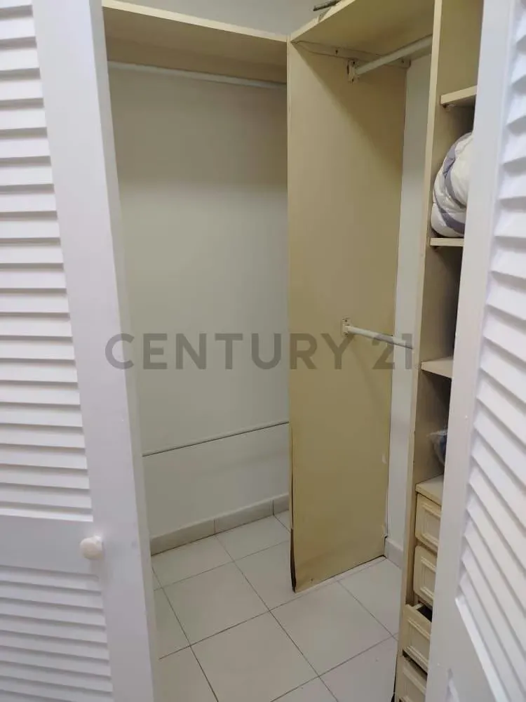 en alquiler Apartamento Amoblado en Urb Valles de Camoruco - 12
