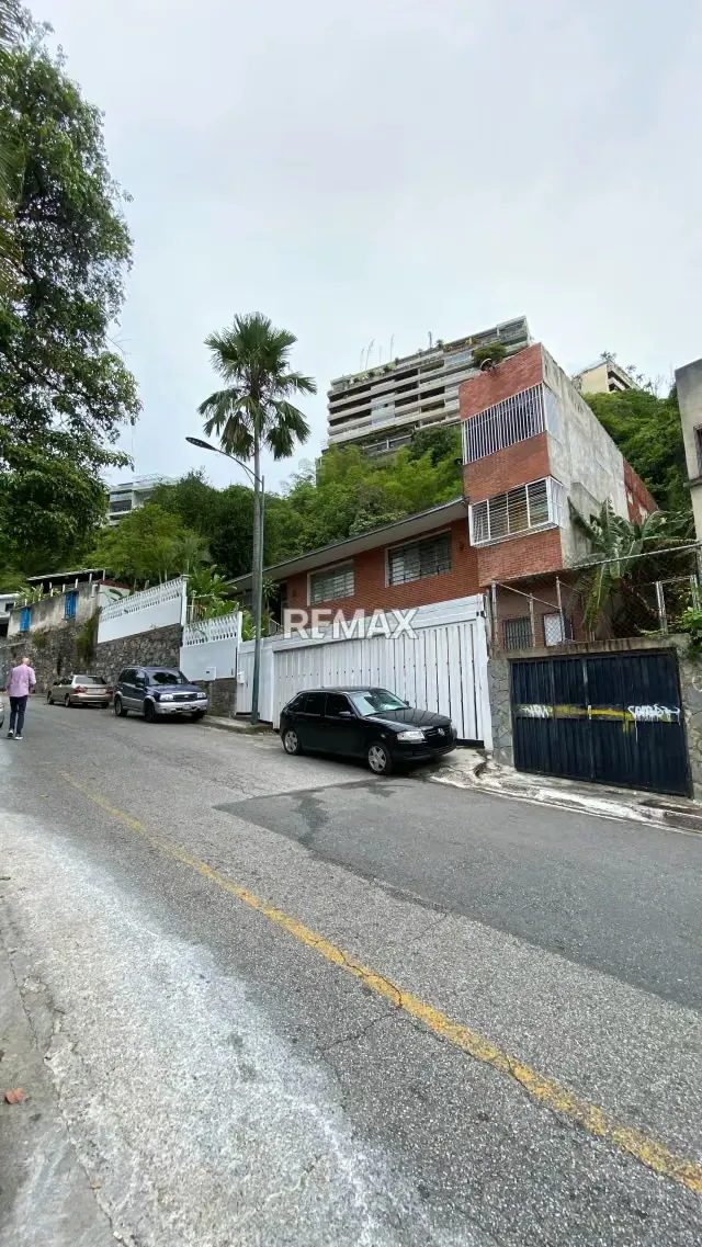 Casa en venta urb colinas de bello monto con 2 anexos