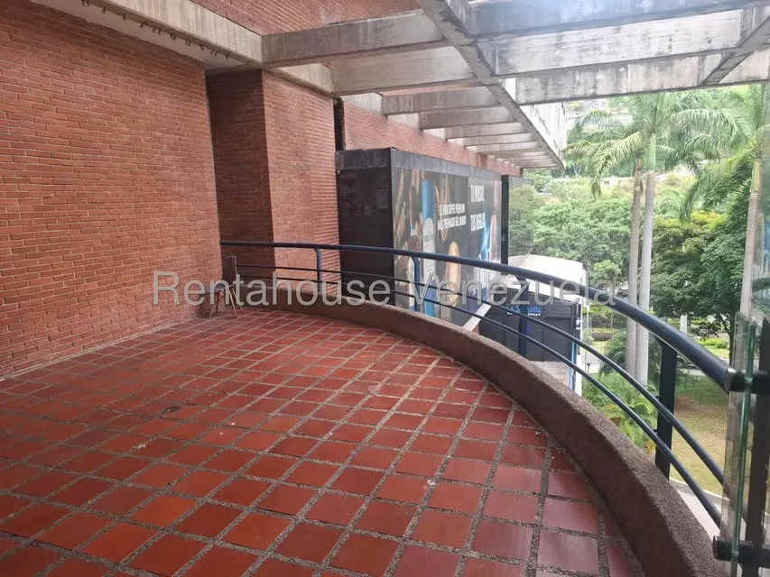Local Comercial en Alquiler en Santa Fe Norte, Distrito Metropolitano - 10
