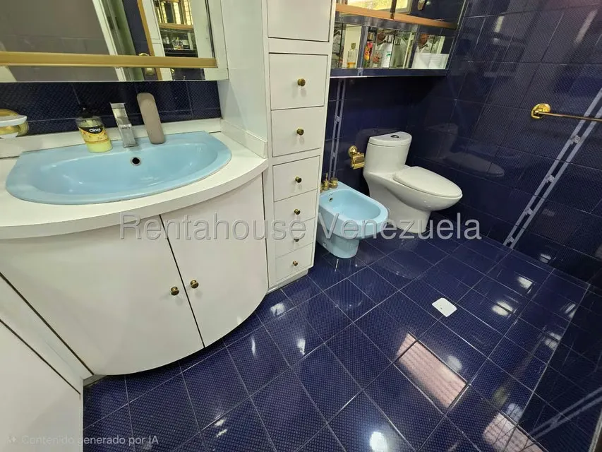 Apartamento (1 Nivel) en Venta en El Paraiso, Distrito Metropolitano - 8