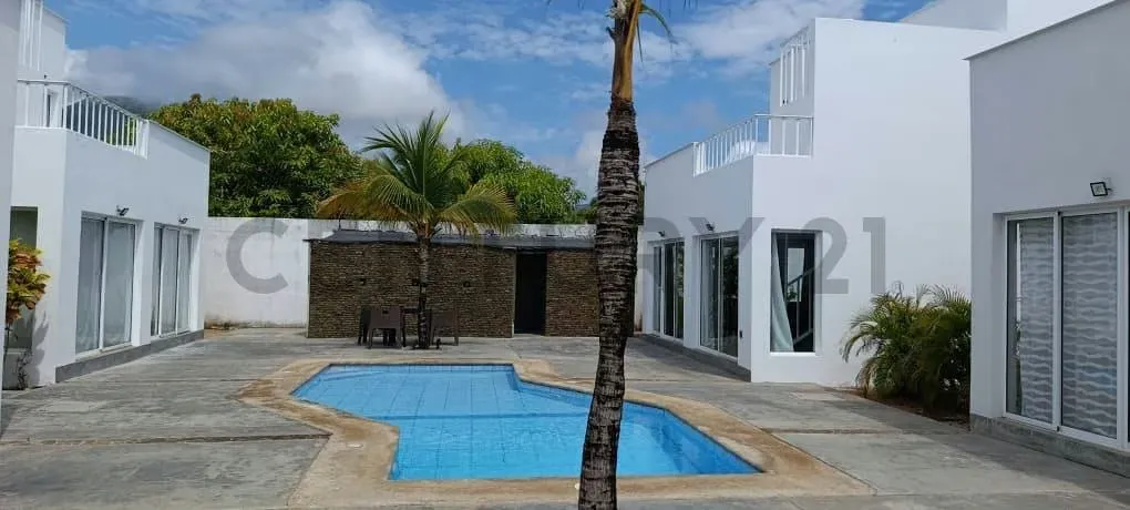 Town House listo para habitar, en direccion a Playa El Agua Isla de Margarita - 5