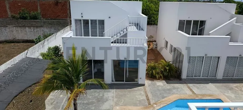 Town House listo para habitar, en direccion a Playa El Agua Isla de Margarita - 10