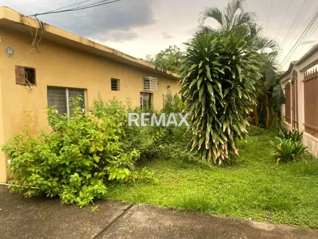 En Venta Terreno y Casa ubicada en Guanare, Sector La Arenosa Calle 13 entre Carrera 15 y Av. Simon Bolivar, Guanare, Portuguesa, Venezuela - 2
