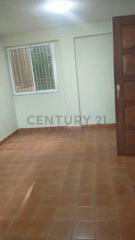 Apartamento en venta Urbanizacion La Trinidad - 7