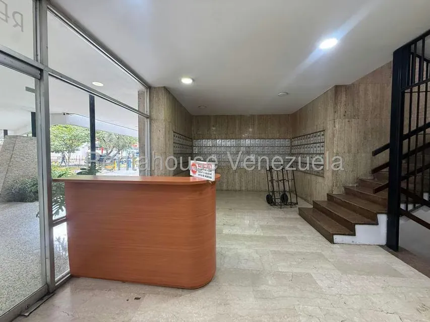 Apartamento (Duplex) en Alquiler en Las Mercedes, Distrito Metropolitano - 32