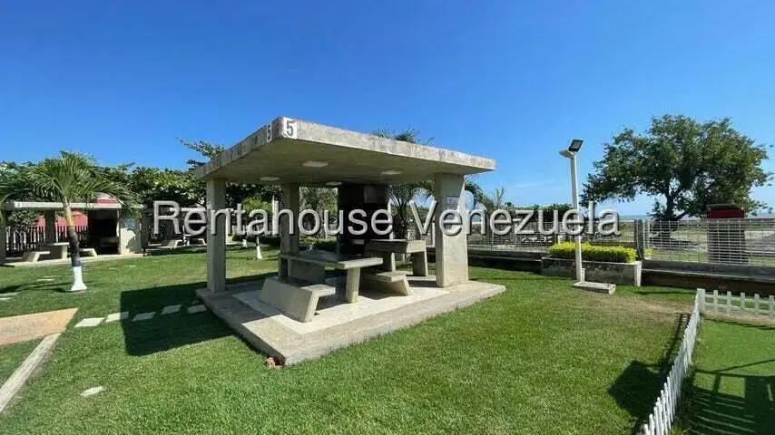 Apartamento (1 Nivel) en Venta en Agua Sal, Miranda - 18