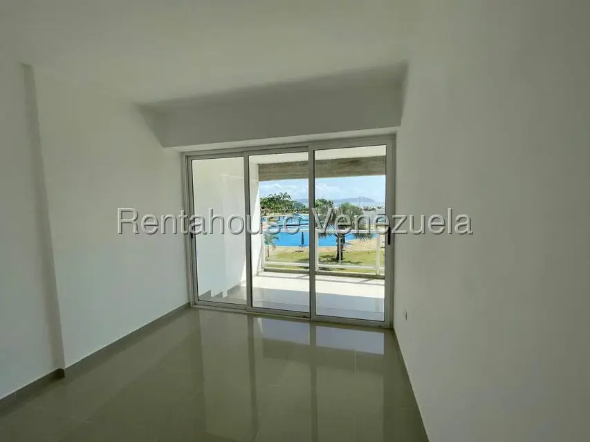 Apartamento (1 Nivel) en Venta en Agua Sal, Miranda - 4