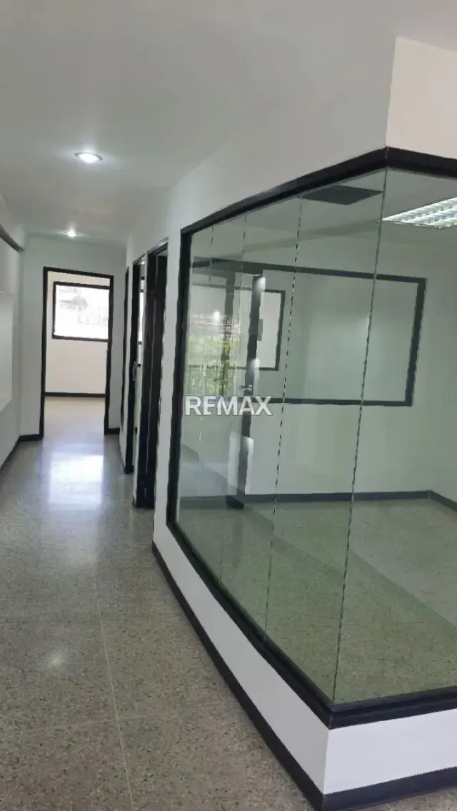Local N°10 Centro Comercial Alta Vista