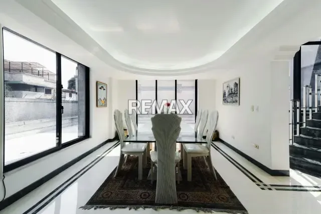 CASA EN VENTA EN COLINAS DE VISTA ALEGRE - 4