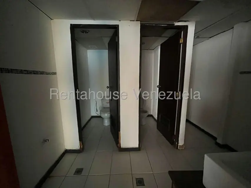 Terreno (Comercial) en Venta en La Urbina, Distrito Metropolitano - 18