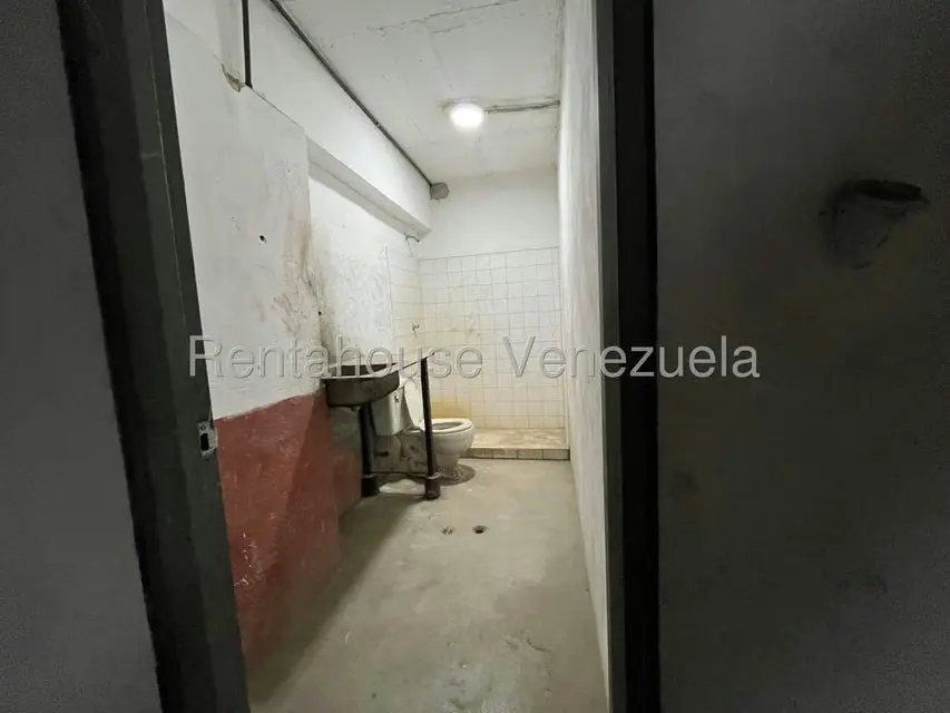 Terreno (Comercial) en Venta en La Urbina, Distrito Metropolitano - 38