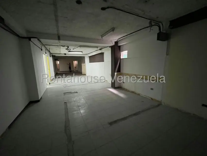 Terreno (Comercial) en Venta en La Urbina, Distrito Metropolitano - 39