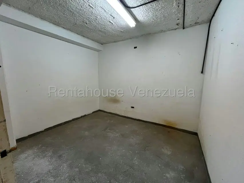 Terreno (Comercial) en Venta en La Urbina, Distrito Metropolitano - 41