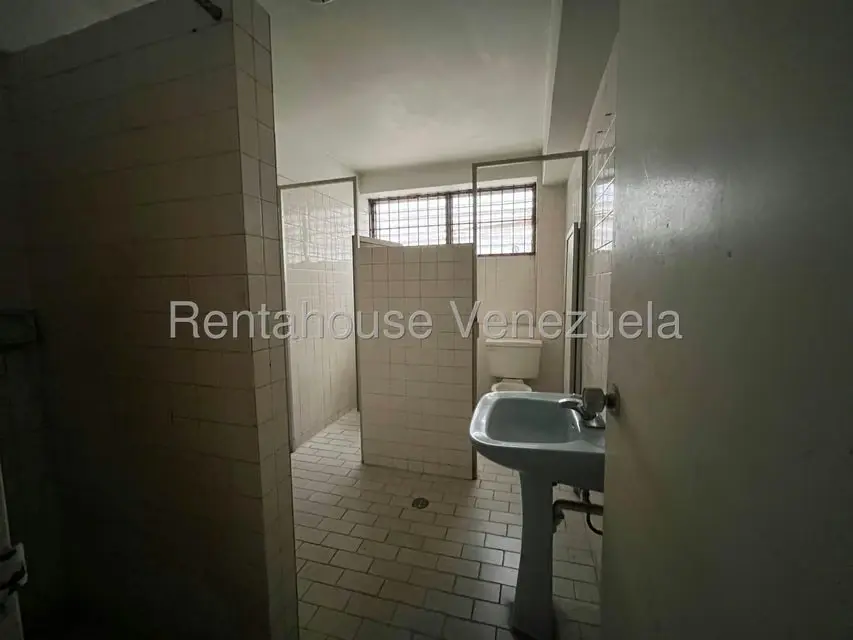 Terreno (Comercial) en Venta en La Urbina, Distrito Metropolitano - 44