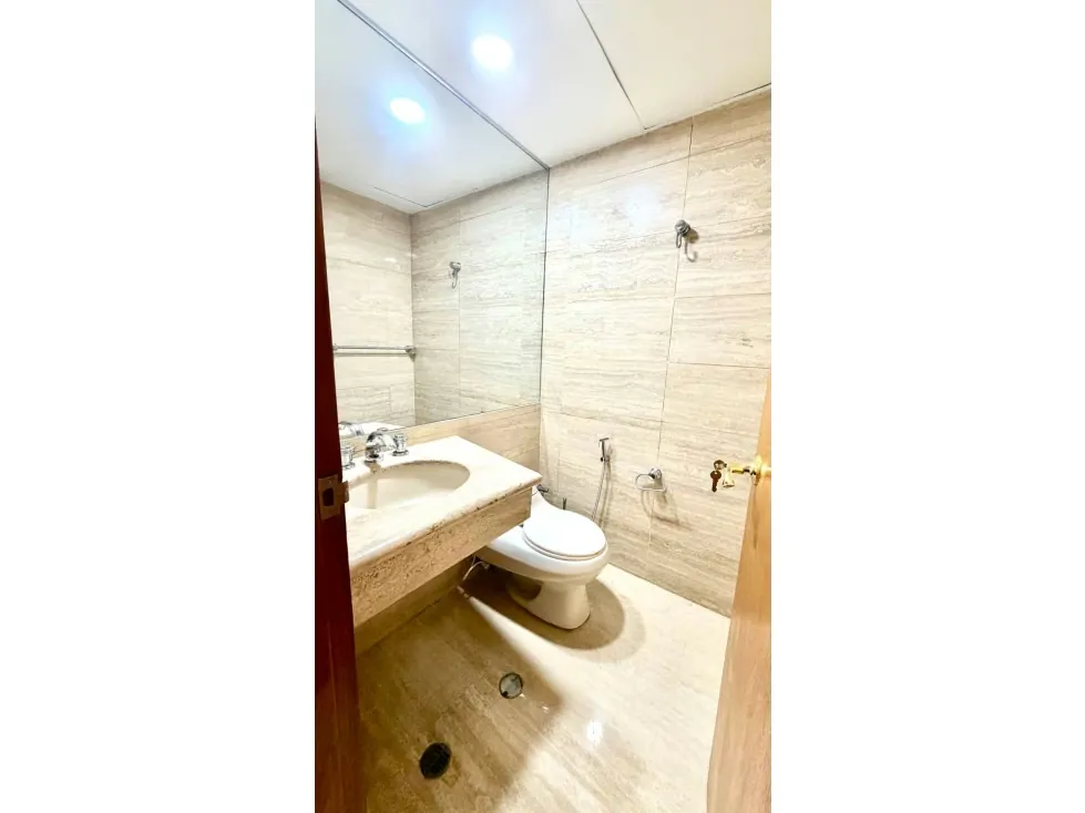 Vendo apartamento 230m2 La Castellana 4354 - 44