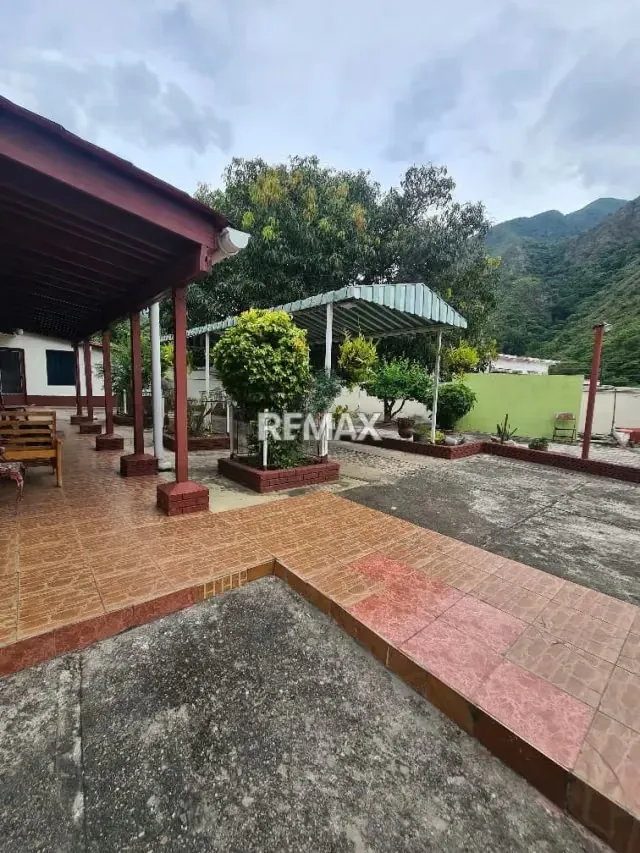 Inmueble Bifamiliar en La Morita Trujillo - 11