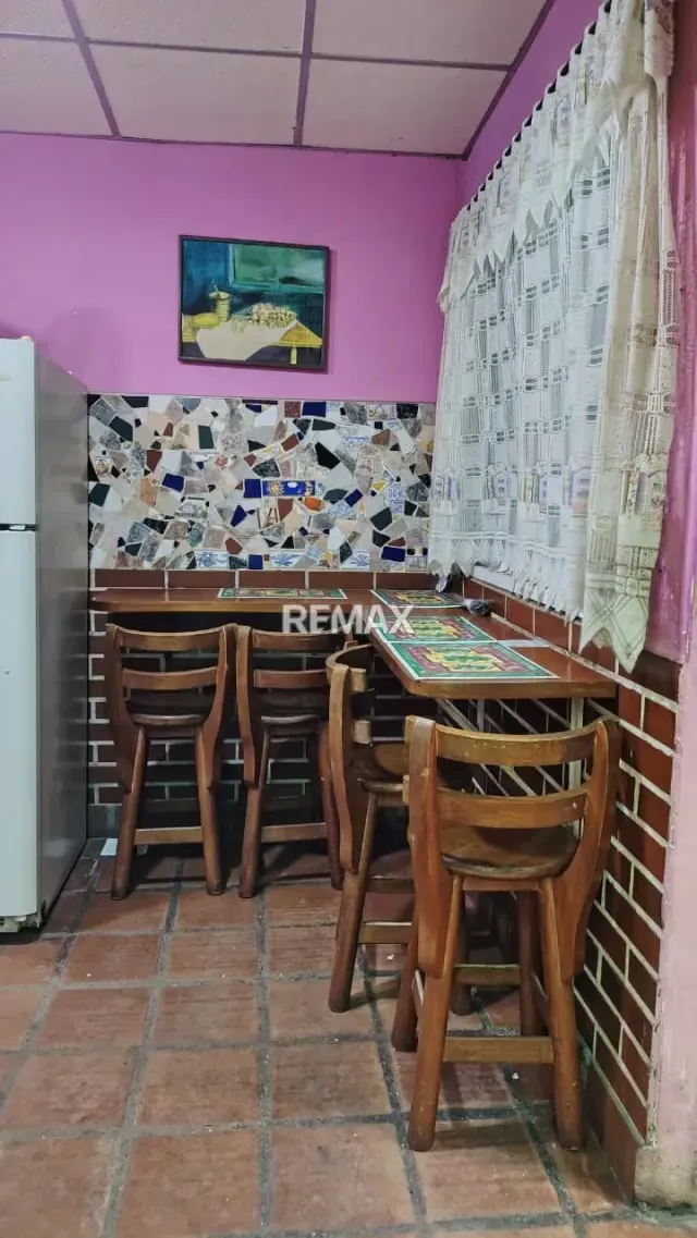 Casa En Venta - Anzoátegui - Barcelona. Av Pedro Maria Freites - 20