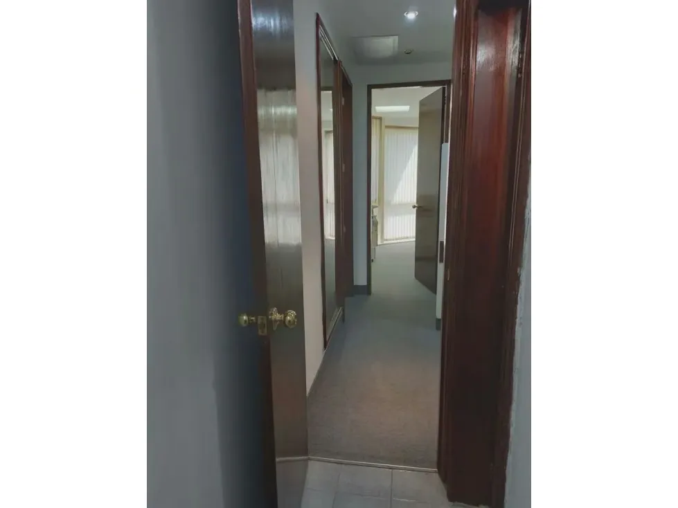 Alquilo oficina 190m2 El Rosal 9531 - 11