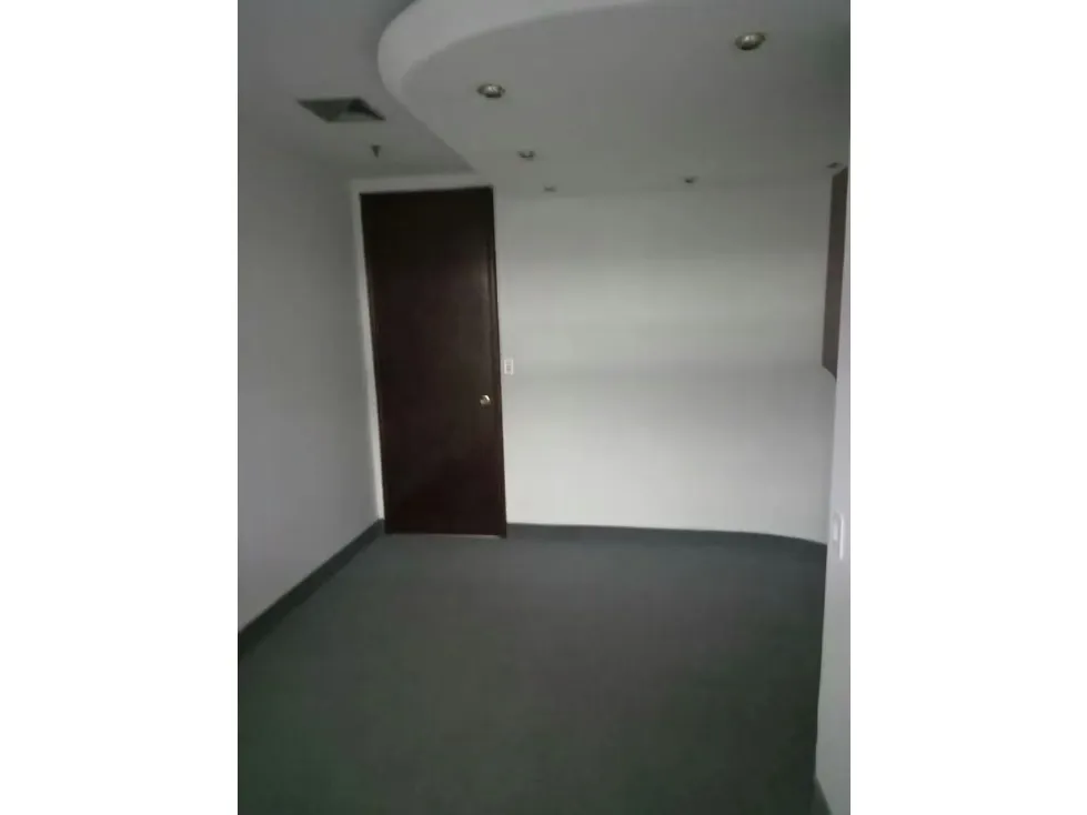 Alquilo oficina 190m2 El Rosal 9531 - 12