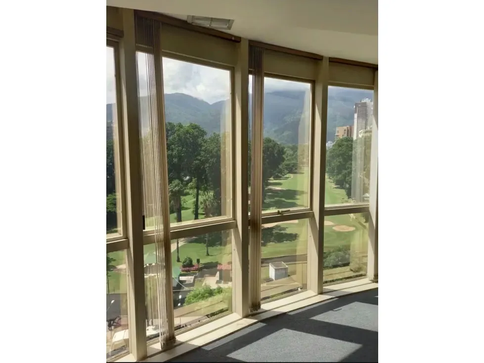 Alquilo oficina 190m2 El Rosal 9531 - 5