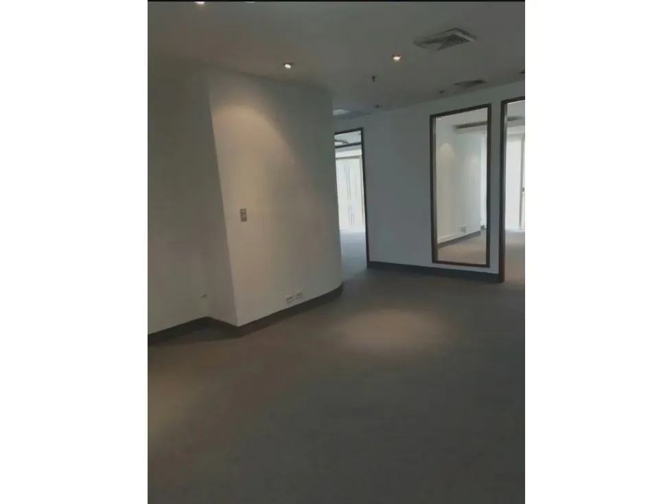 Alquilo oficina 190m2 El Rosal 9531 - 7