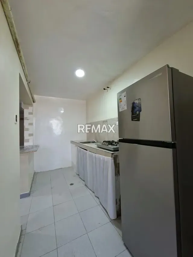 EN VENTA APARTAMENTO EN EL SECTOR GENOVÉS - 4