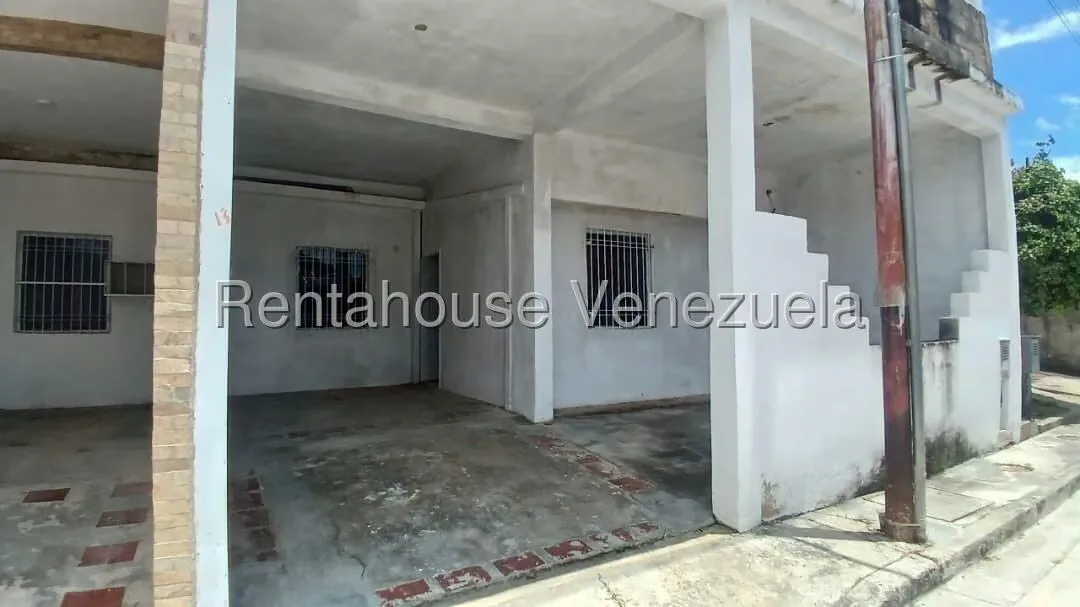 Casa (Multipes Niveles) en Venta en Altamira, Carabobo - 2