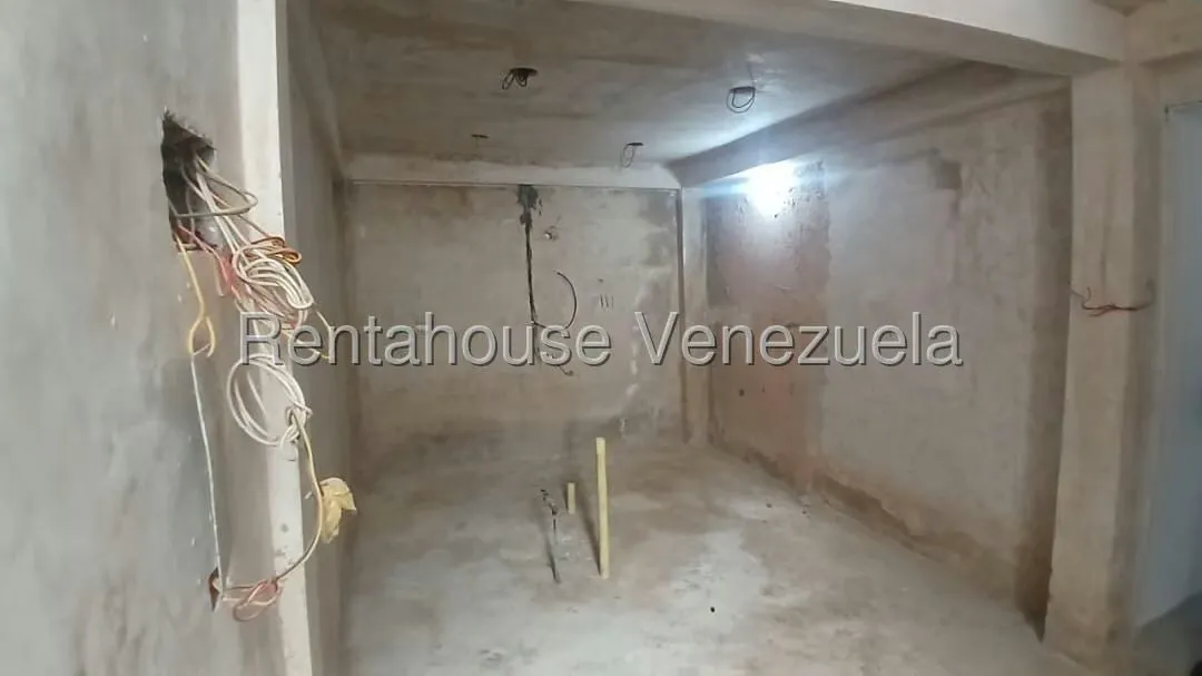 Casa (Multipes Niveles) en Venta en Altamira, Carabobo - 16