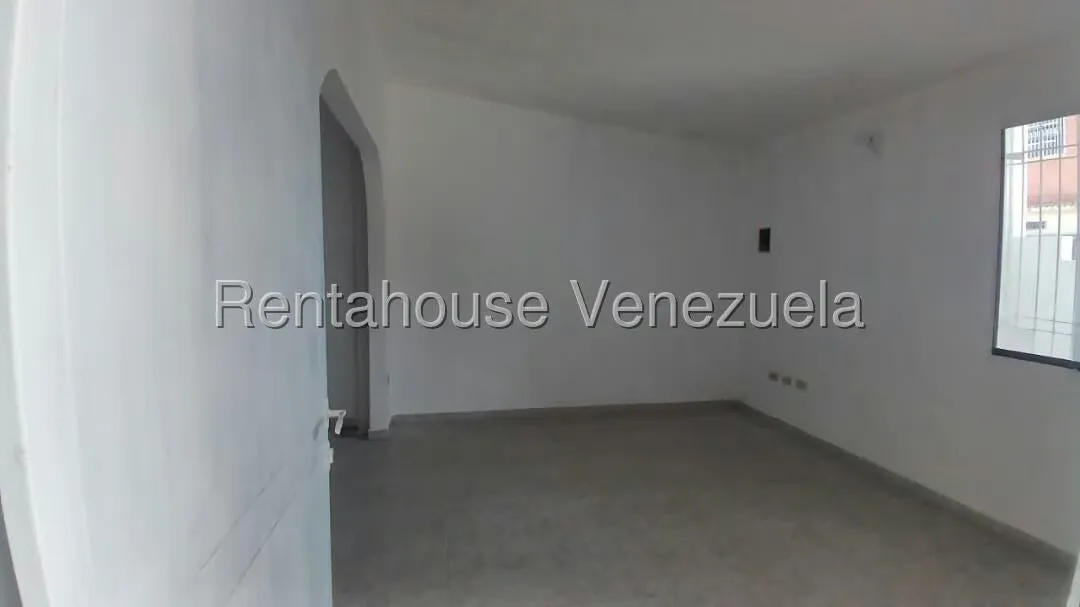 Casa (Multipes Niveles) en Venta en Altamira, Carabobo - 5