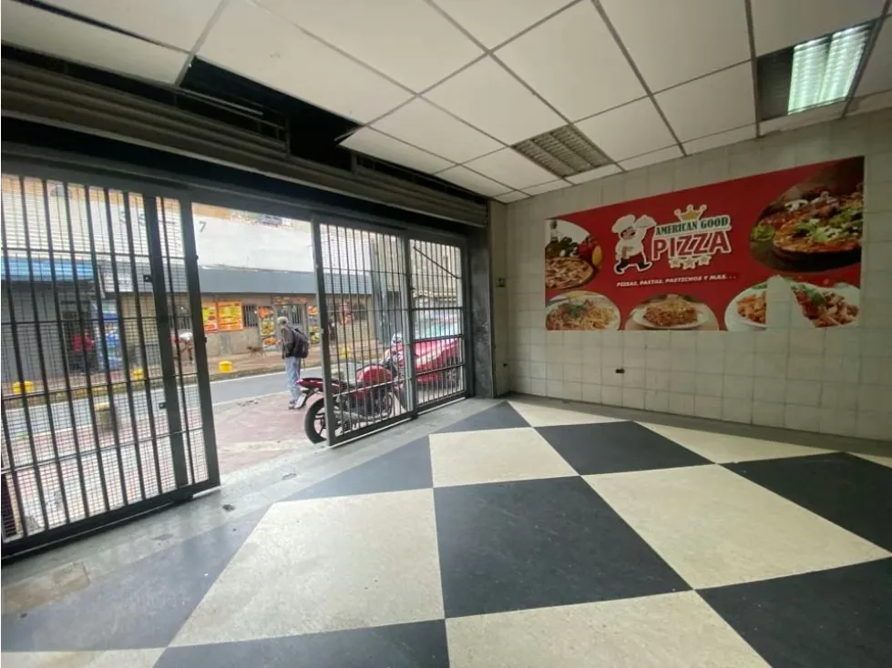 Vendo/alquilo local comercial 112m2 Av. Urdaneta 2143 - 3