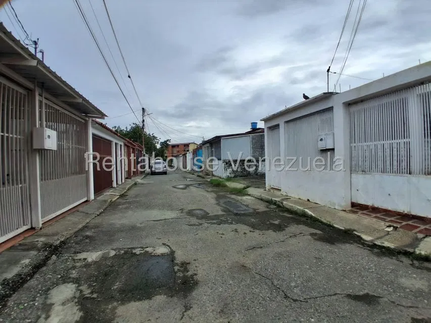 Casa (Duplex) en Venta en Los Yabos, Lara - 11