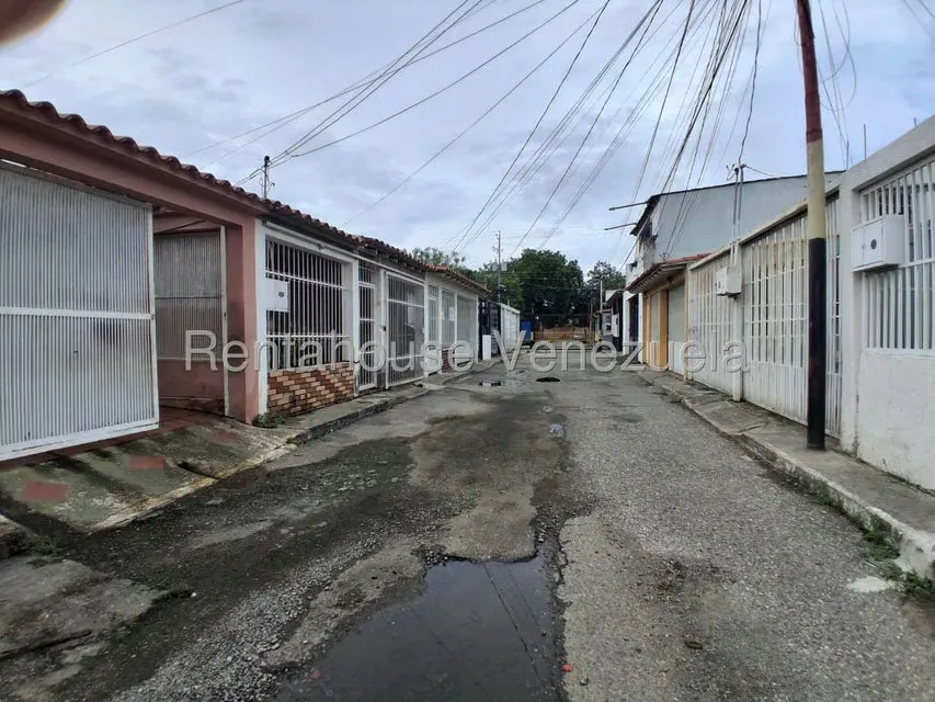 Casa (Duplex) en Venta en Los Yabos, Lara - 8