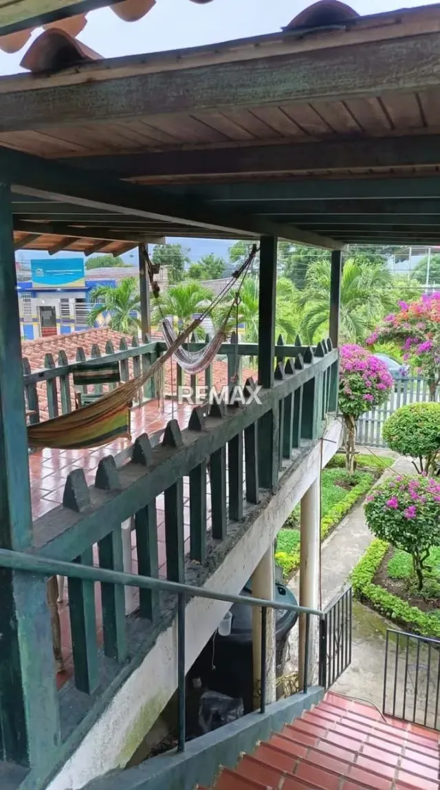 Se Vende propiedad versátil: Hogar Residencial estilo Country o Posada Turística Centro Poblado Las Mesas Estado Táchira. - 13