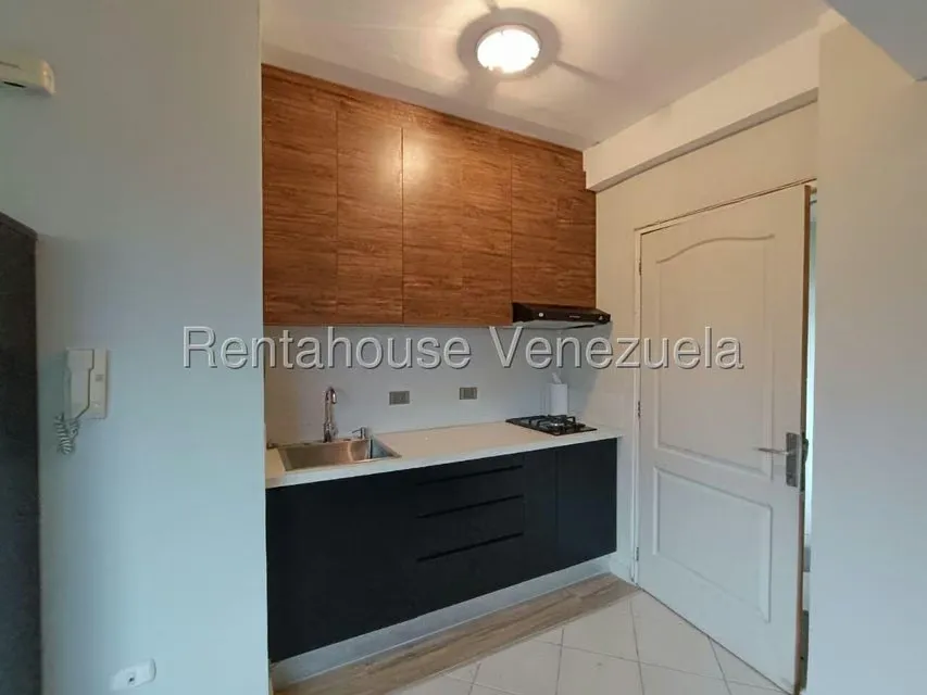 Apartamento (1 Nivel) en Alquiler en Los Mangos, Carabobo - 4