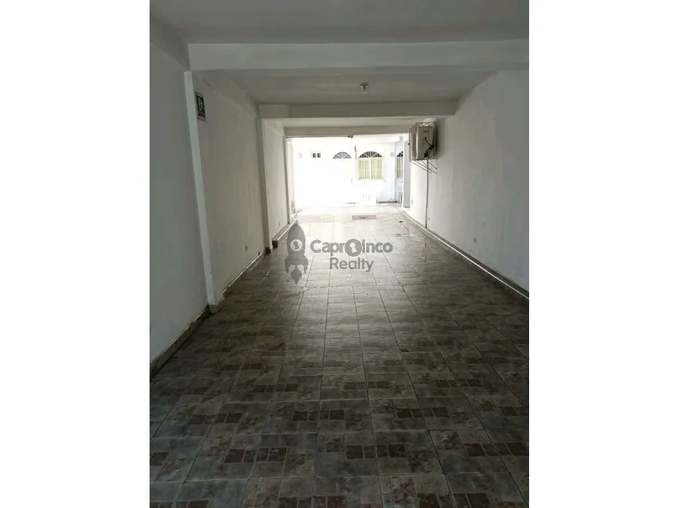 Se vende Mini Centro Comercial en el Pueblo de San Diego - 8