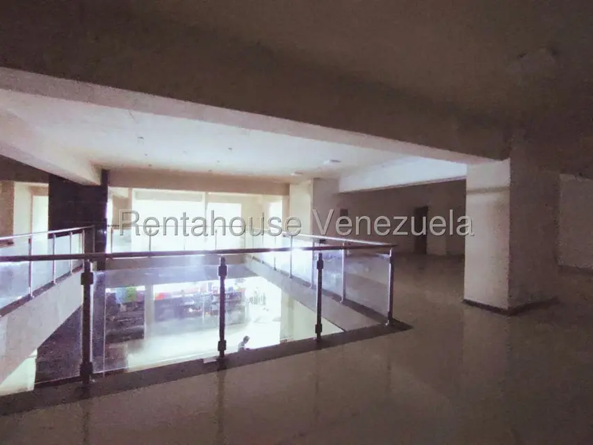 Local Comercial en Venta en Avenida 19 de Abril, Aragua - 17