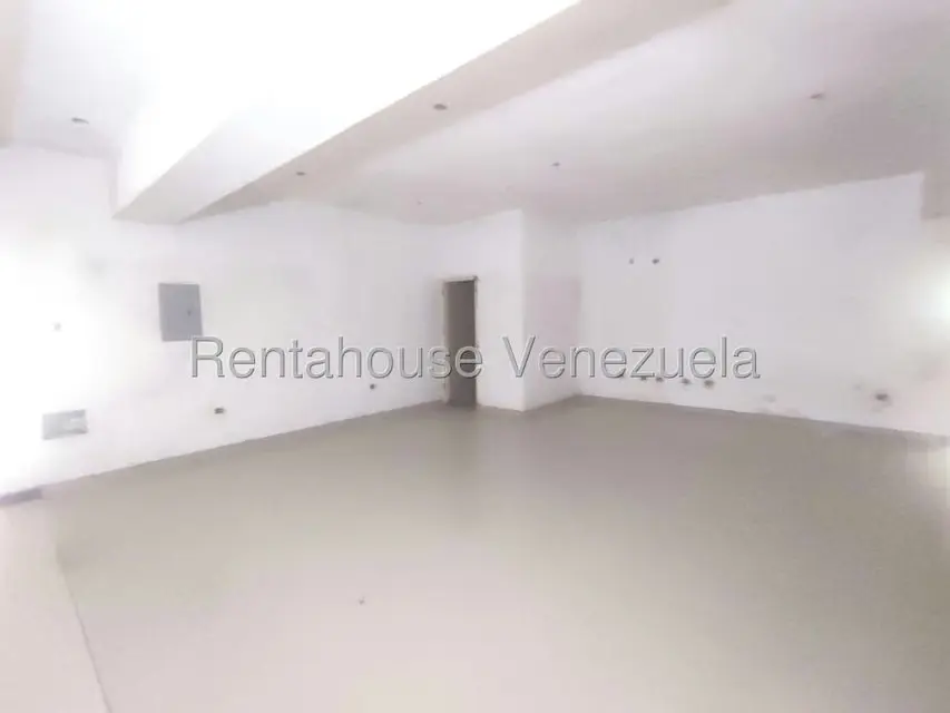 Local Comercial en Venta en Avenida 19 de Abril, Aragua - 4