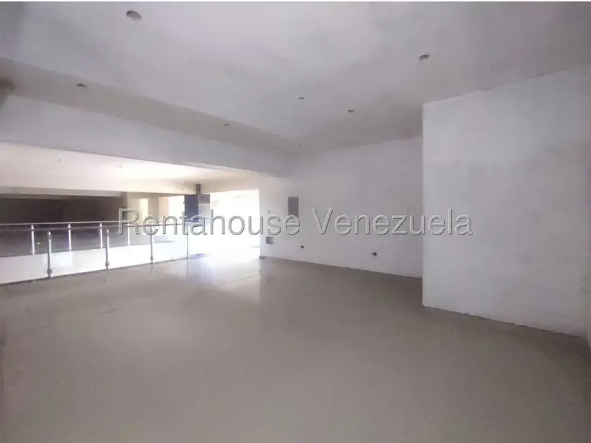 Local Comercial en Venta en Avenida 19 de Abril, Aragua - 5