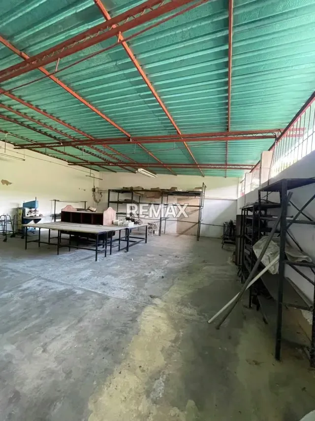 ALQUILER DE LOCAL COMERCIAL PARA ALMACEN UBICADO EN FILAS DE MARICHE, SUCRE - 3