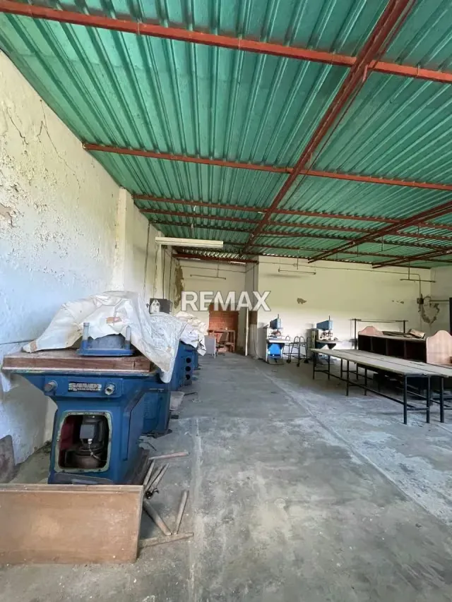 ALQUILER DE LOCAL COMERCIAL PARA ALMACEN UBICADO EN FILAS DE MARICHE, SUCRE - 4