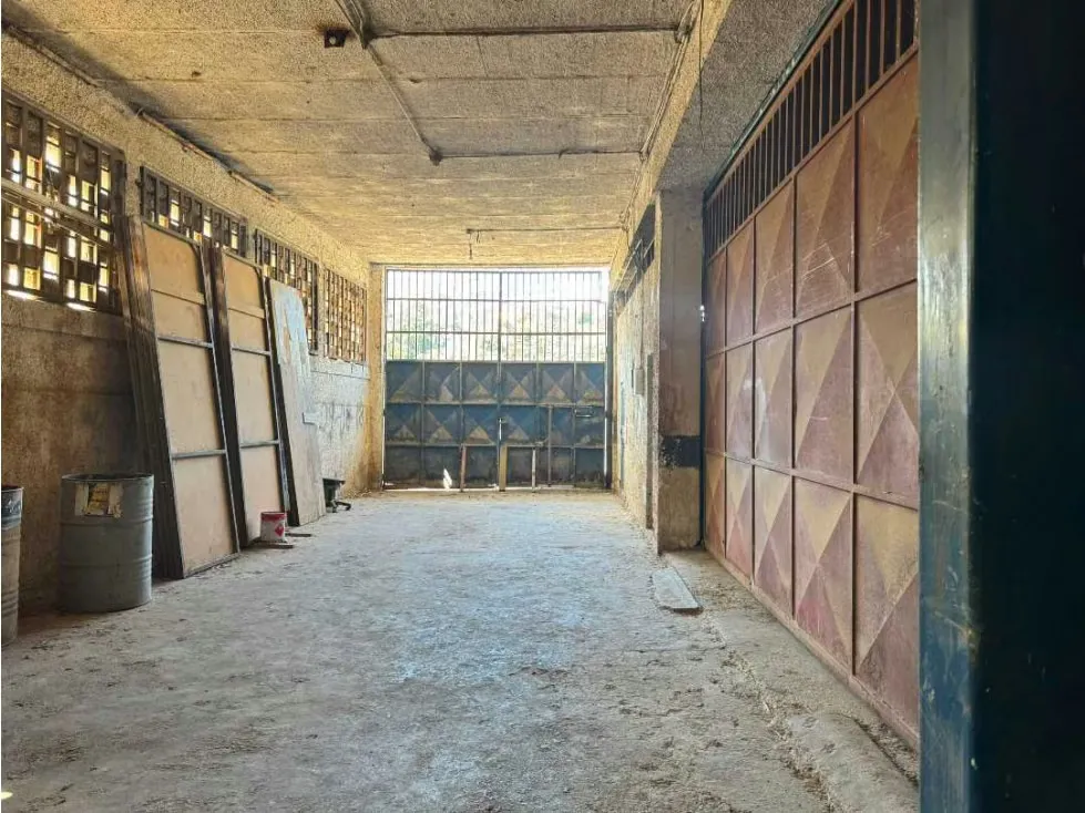 Vendo galpón industrial 4300m2 Mariche 4183